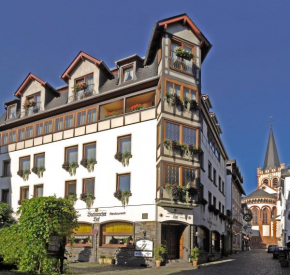 Bacharacher Hof  Бахарах